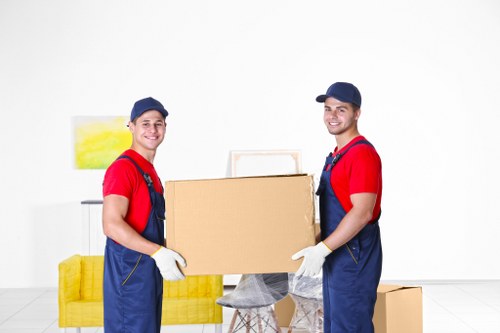 Flexible self storage space for household items in Queenspark