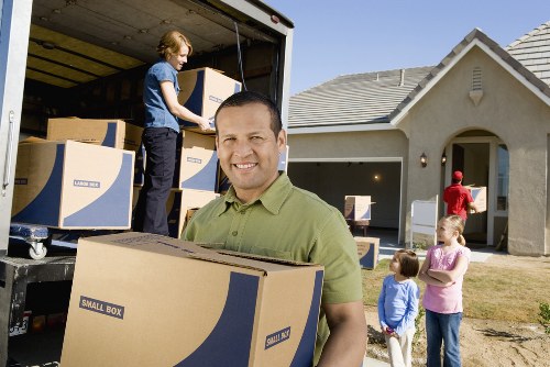 Clean and monitored storage units in Queenspark